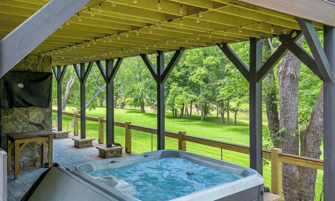 Lansing House | Pet-Friendly, People-Perfect | Lounge, Play, & Float | River Rendezvous