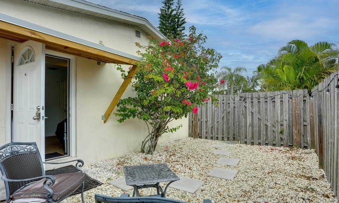 North River Shores Apartment | Pet-Friendly Stuart Studio < 3 Mi to Downtown!