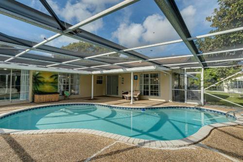 Echo Lake House | Pet-Friendly West Palm Beach Home with Pool!
