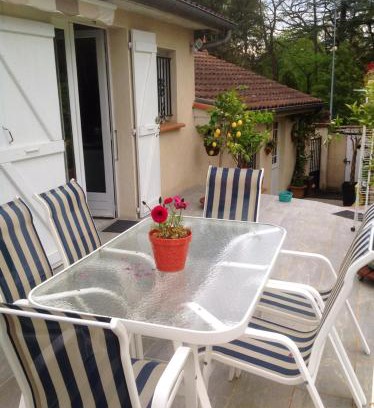 Auch House | Petit coin de paradis avec jardin clôturé à Auch