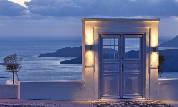 Santorini Hotel | Petit Palace