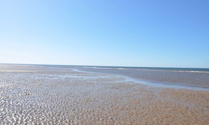 Heacham House | Pets go Free 3 Bedroom Caravan at Heacham Beach