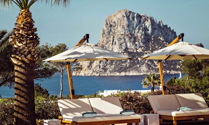 Sant Josep de sa Talaia Hotel | Petunia Ibiza, a Beaumier Hotel