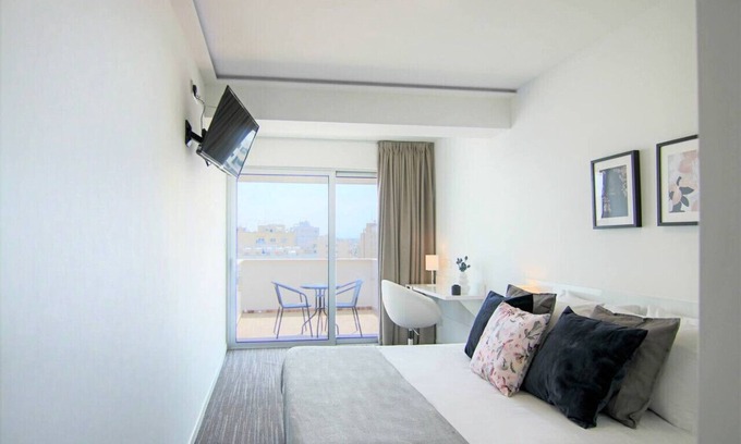 Acropolis Apartment | Phaedrus Living: Luxury Suite Nicosia 508