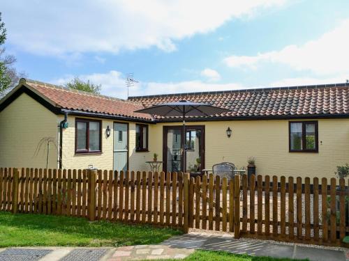 East Dereham House | Pheasant Lodge