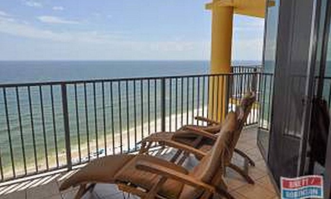 Orange Beach Condo | Phoenix West Ii - 3 Bed 4 Bath Gulf Front High Sleeps 8 3 Bedroom Condo