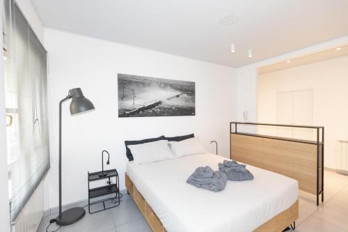 Trieste Old Town Apartment | Piazza Unità House