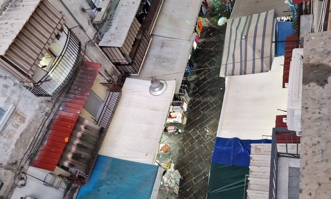 Naples City Centre Apartment | PICCOLE DONNE