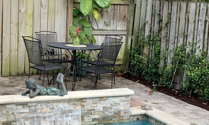 Flamingo Parks Cottage | Picture Renting This Beautiful 4 Bedroom Cottage in West Palm Beach, West Palm Beach Cottage 1856