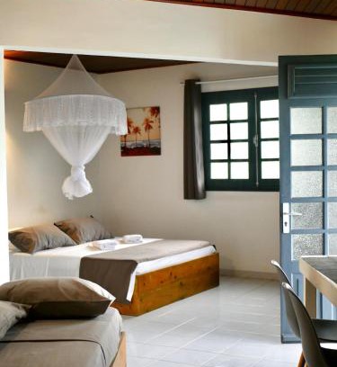 Le Francois Apartment | Pierre de Lune - Vue sur Piscine et Jardin