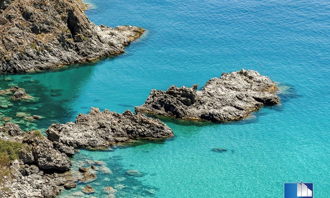 Calalunga-Pietragrande Villa | [pietragrande] Seaside Paradise Haven