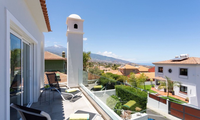 Las Cuevas House | Pinalito - Heated private pool, WLAN, barbecue