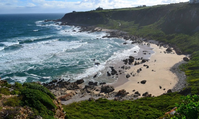 Pinnacle Point Apartment | Pinnacle Point - Golf Safari SA