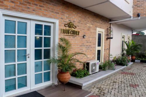 Port Harcourt House | Pious Court Guest House Old GRA