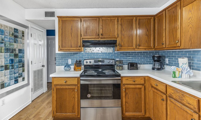 Gulf Shores Condo | Pirate's Nest