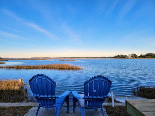 Cedar Point House | Pirates fishing cottage