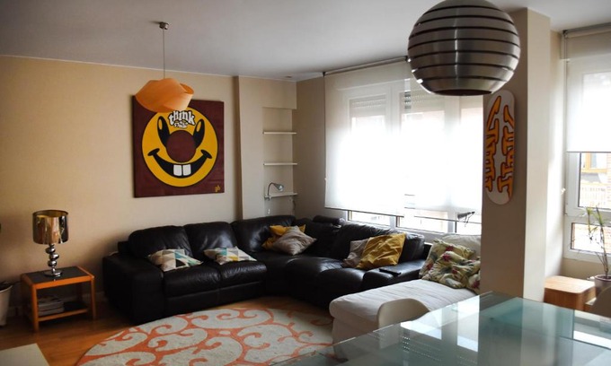 Santander Apartment | Pisazo Reformado en el Centro con Garaje Privado