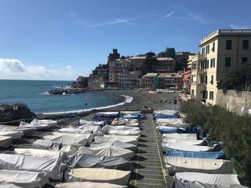 Sturla Apartment | PISI HOME, 2 min dalla spiaggia e dall' Ospedale Gaslini