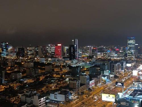 La Victoria Apartment | Piso 31, Último piso, con vista Panorámica