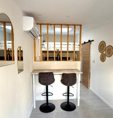 Mireval Apartment | Plain-pied lumineux & terrasse