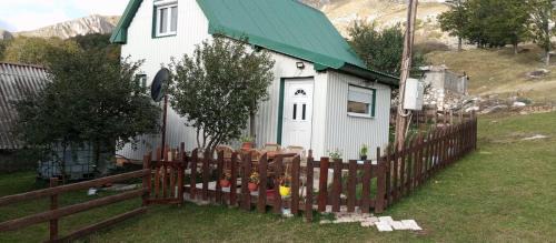 Virak House | Planinski mir