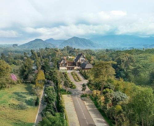 Ciloto Hotel | Plataran Puncak Suites