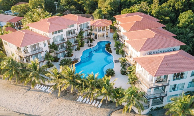 El Triunfo de La Cruz Apartment | Playa Escondida Beach Club