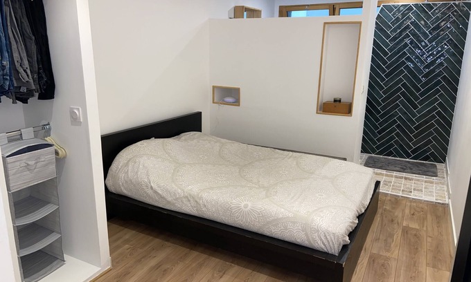 Meudon Apartment | Pleasant 55m2 in a park overlooking Paris