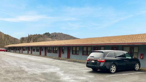 West Stockbridge Hotel | Pleasant Valley Motel West Stockbridge