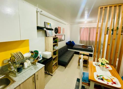 Basak Apartment | Plumera Condo Near Airport Malls & Schools with Elevator