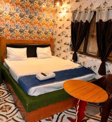 Jayadev Vihar Hotel | Plush hotels