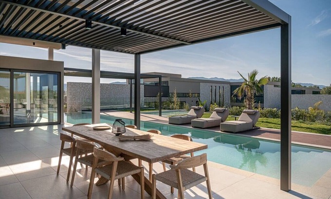 Tavronitis Villa | Pnoe Seafront Experience | Villa Lithos