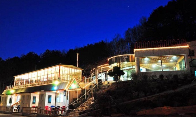 Sinbuk-myeon House | Pocheon Baekgung Garden Pension