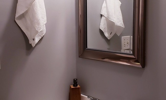 Stroudsburg House | Poconos luxury getaway
