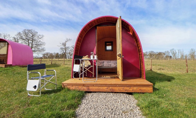 Saint Asaph Cottage | POD 1, pet friendly, country holiday cottage in St Asaph