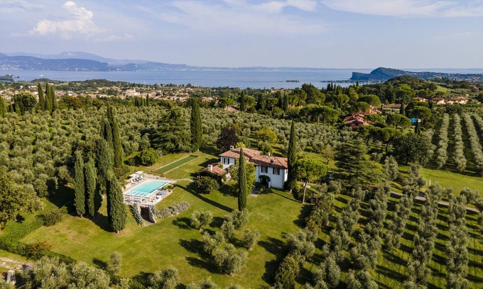 Puegnago del Garda Villa | PODERI LA ROCCHETTA Unique Estate on Lake Garda