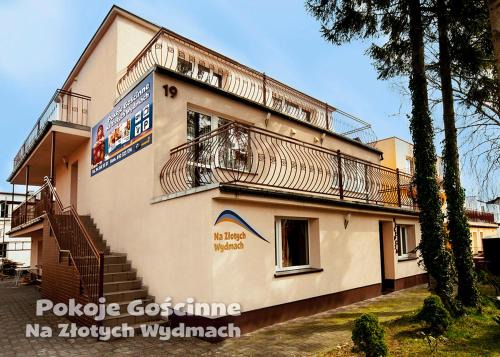 Dzwirzyno House | Pokoje Na Złotych Wydmach