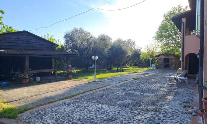 Pontedera Other | Pomegranate Apartment - farmhouse Podere Travalda