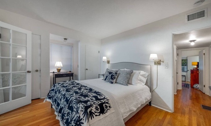 Blenman-Elm House | Pool/Fenced Yard/2BR 2BA/Historic & Charming