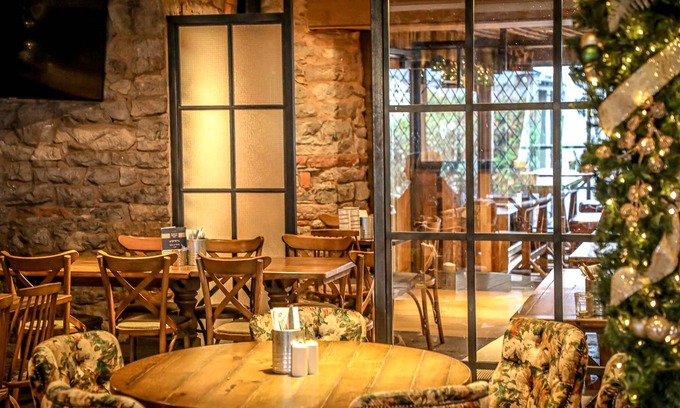 Pooley Bridge Hotel | Pooley Bridge Inn