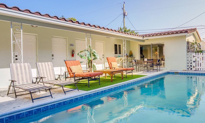 Cypress Point Apartment | Poolside Apartment - 1 Mi to Pompano Beach Pier!