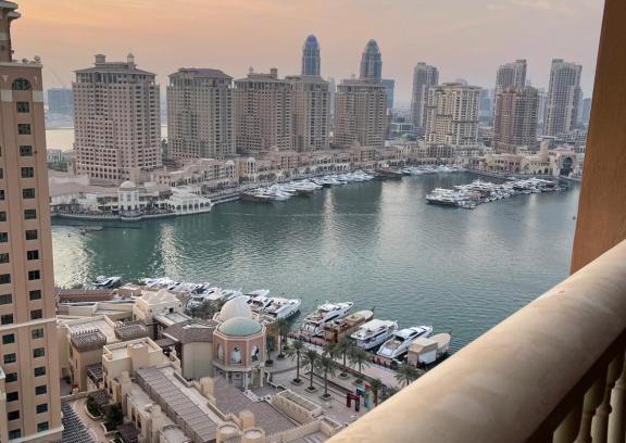 Doha Apartment | Porto Arābia, The pearl Qatar
