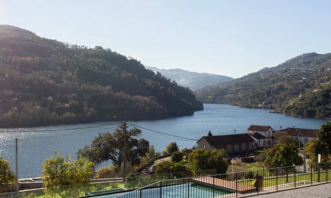 Resende House | Portovella Lodges & Bungalows