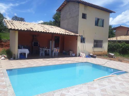 Almeida Hotel | Pousada Mansão das Araras