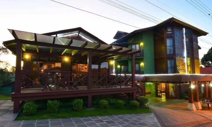 Vila Luiza Hotel | Pousada Suíça