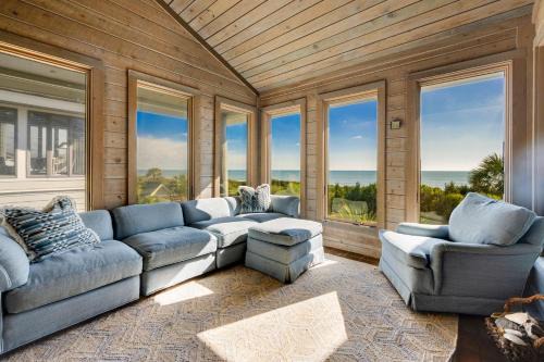 Debordieu Colony Apartment | Powell in DeBordieu Colony villa by Peace Vacations