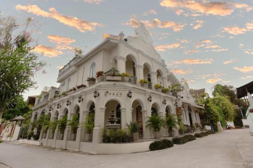 Old City Hostel | Pran At Kumuang Boutique House