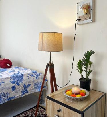 Sualkuchi Apartment | Praram - A cosy space for two!