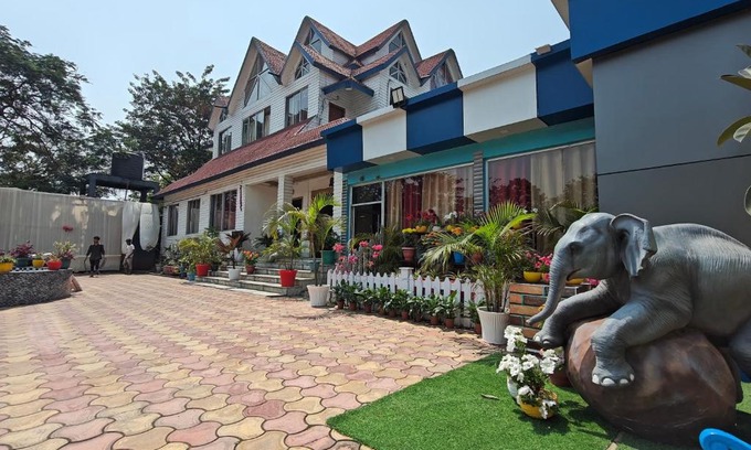 Bongaigaon Hotel | Prashaanti Tourist lodge and Restaurant