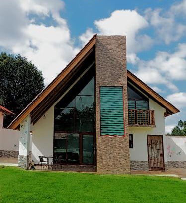 Huasca De Ocampo Ski Chalet | Preciosa Cabaña familiar en Huasca